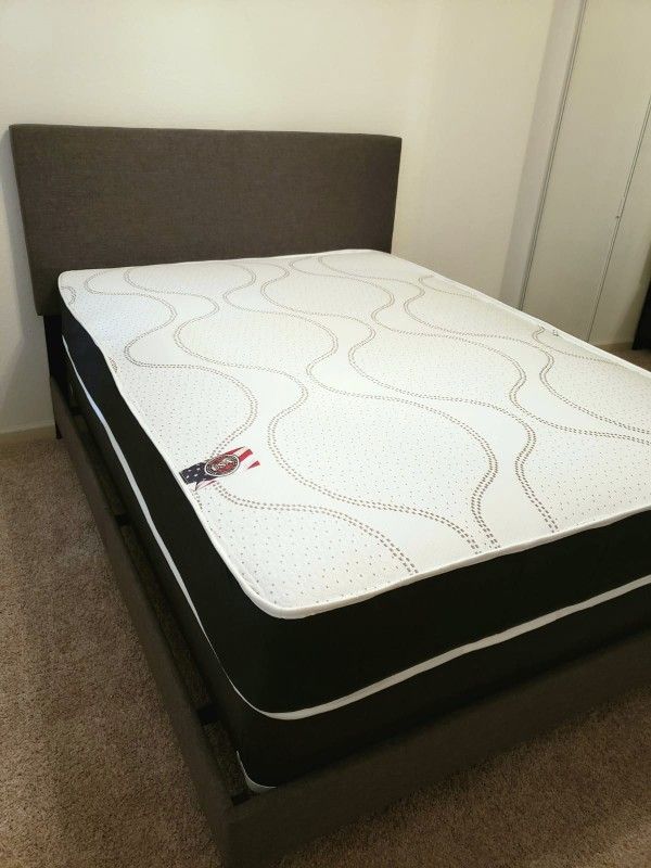 NEW QUEEN SIZE MATTRESS AND BOX SPRING 2PCS