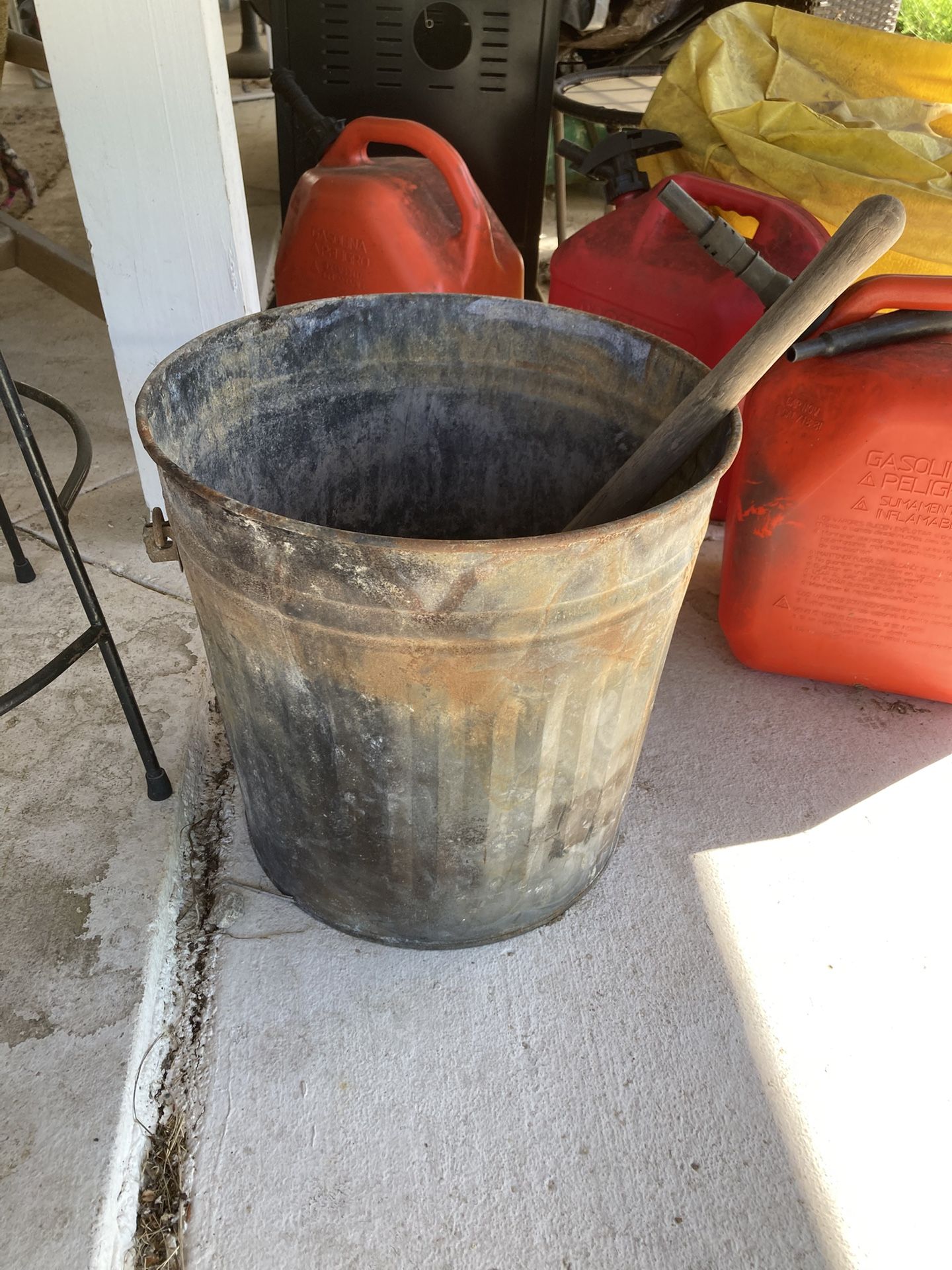 Ash Bucket 