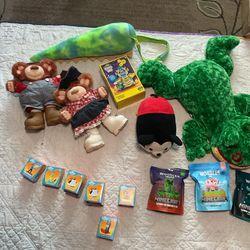 Wow $30  for all These Toys