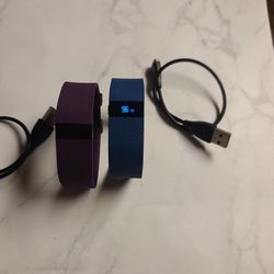 Fitbit Charge Hr Used In Great Condition Only 25 Each