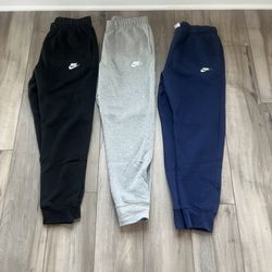 3 Pair Nike Sweatpants Size Medium 