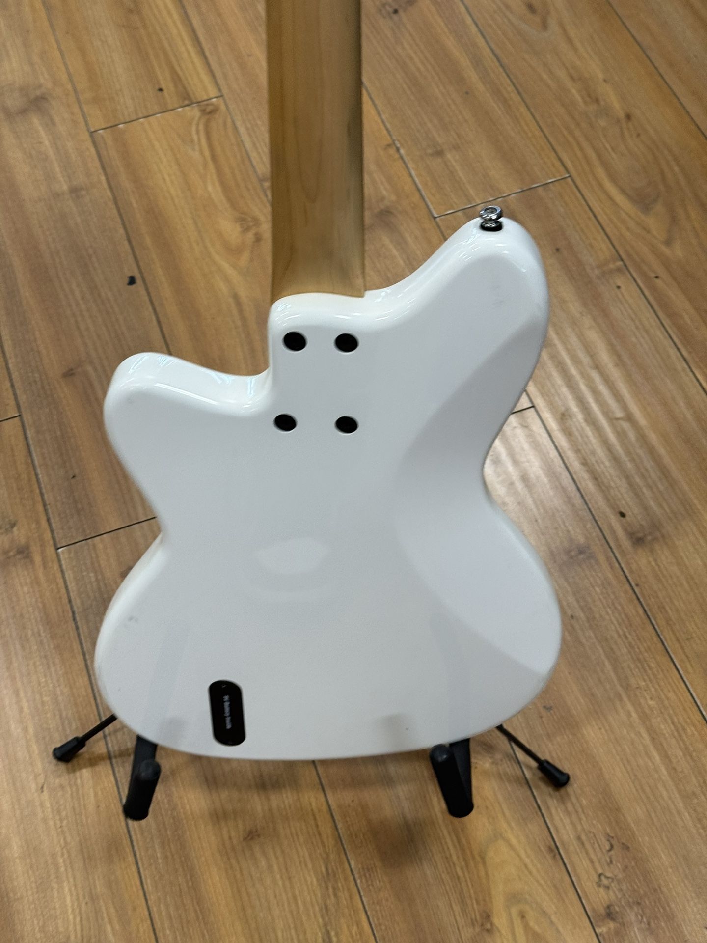 Ibanez TMB100 Electric Bass Guitar White