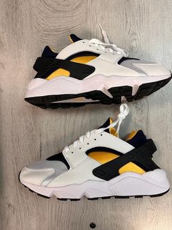 Size 10.5 men’s Nike shoes