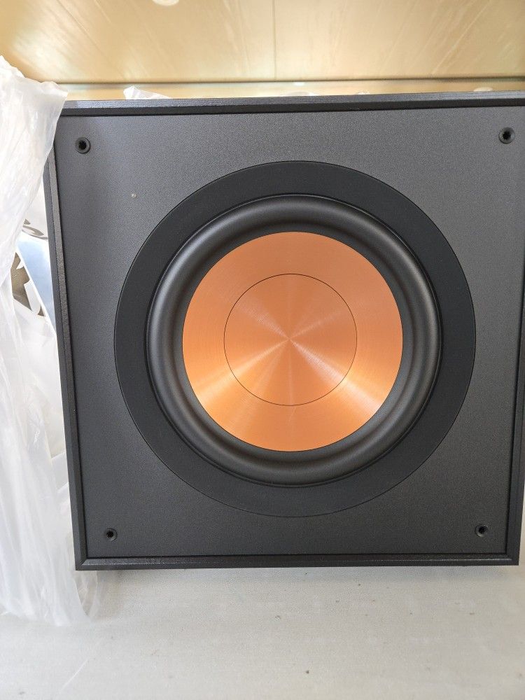 klipsch R-101SW - Black Subwoofer
