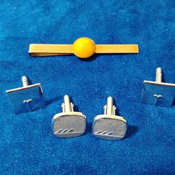 Vintage SWANK Collection – 2 Pairs Of Cufflinks & Tie Bar