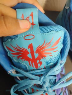 LaMelo ball shoes size 11