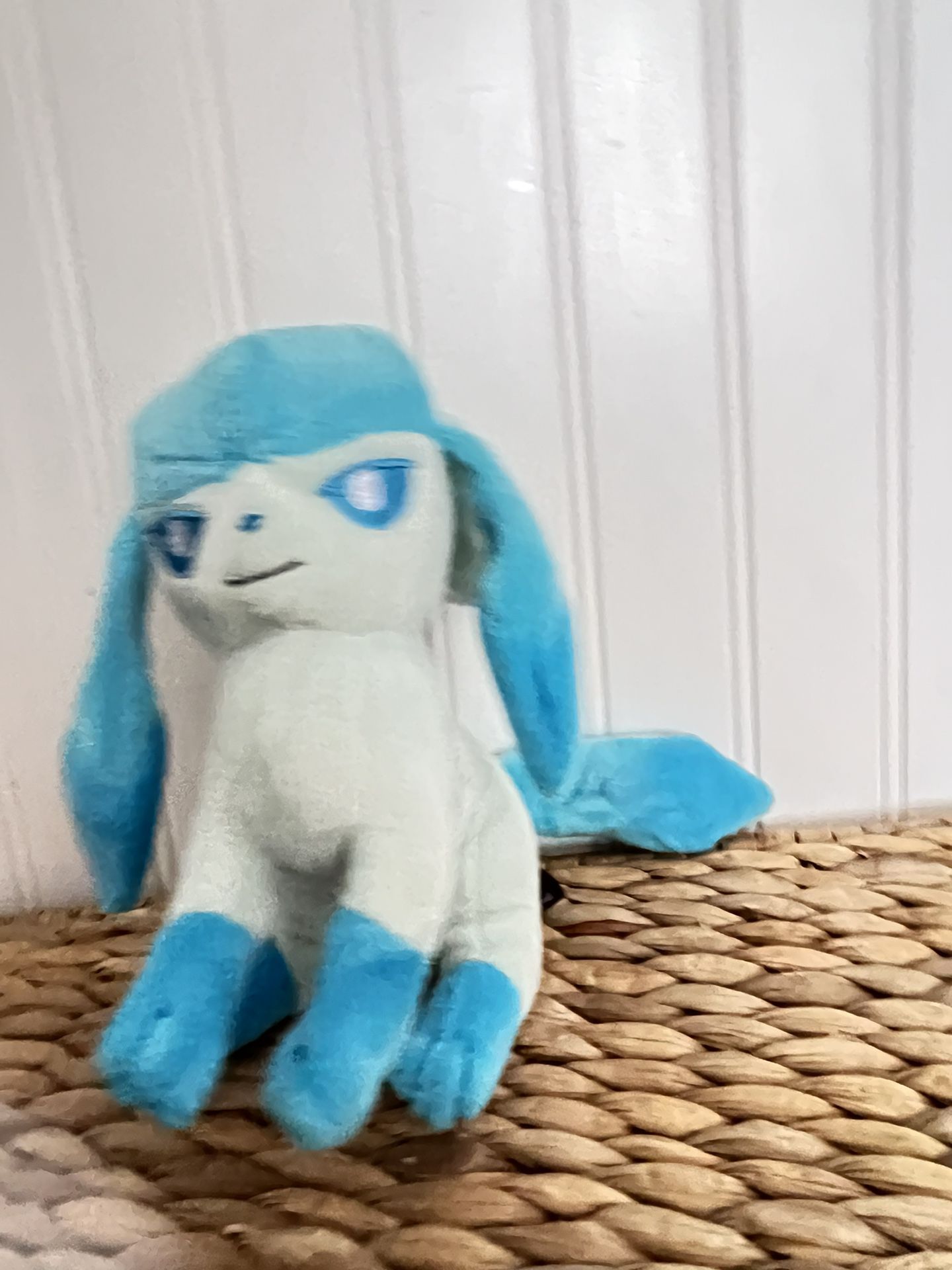 Glaceon Pokemon Center Plush - Lightly / Gently Used 7”