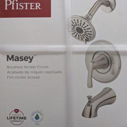 New Shower Head And Bathtub Spout With Handle