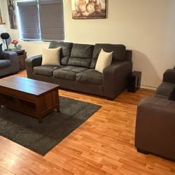 Benchcraft by Ashley Narzole 3pc Queen Sofa Sleeper & Loveseat Pillow Set Gray