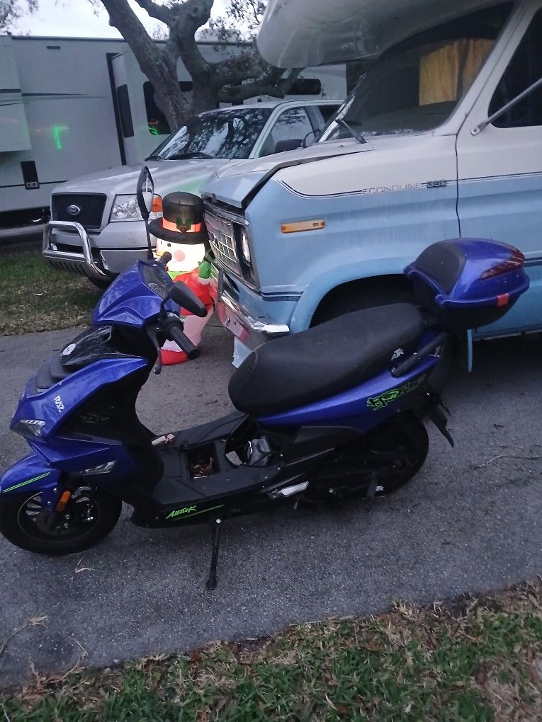 2025 SCOOTER 50 CC