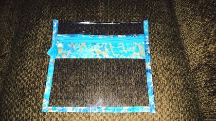 Cosmetic bag