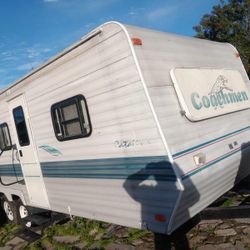 Se Vende Este Triala 