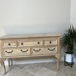 Buffet Table Dining/Console Table Lexington 