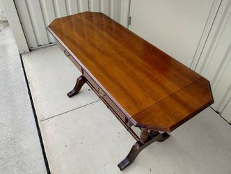 Vintage Broyhill Gallery Collections Mahogany Sofa/Entry Table