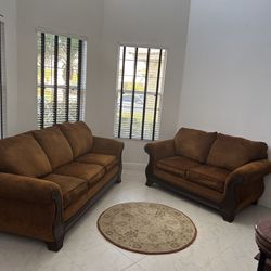  Beautiful Copper Brown Sofa Couch & Loveseat Set For Sale! Free Delivery 🚚 