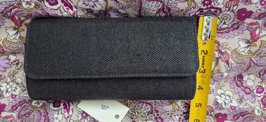 No brand, evening bag