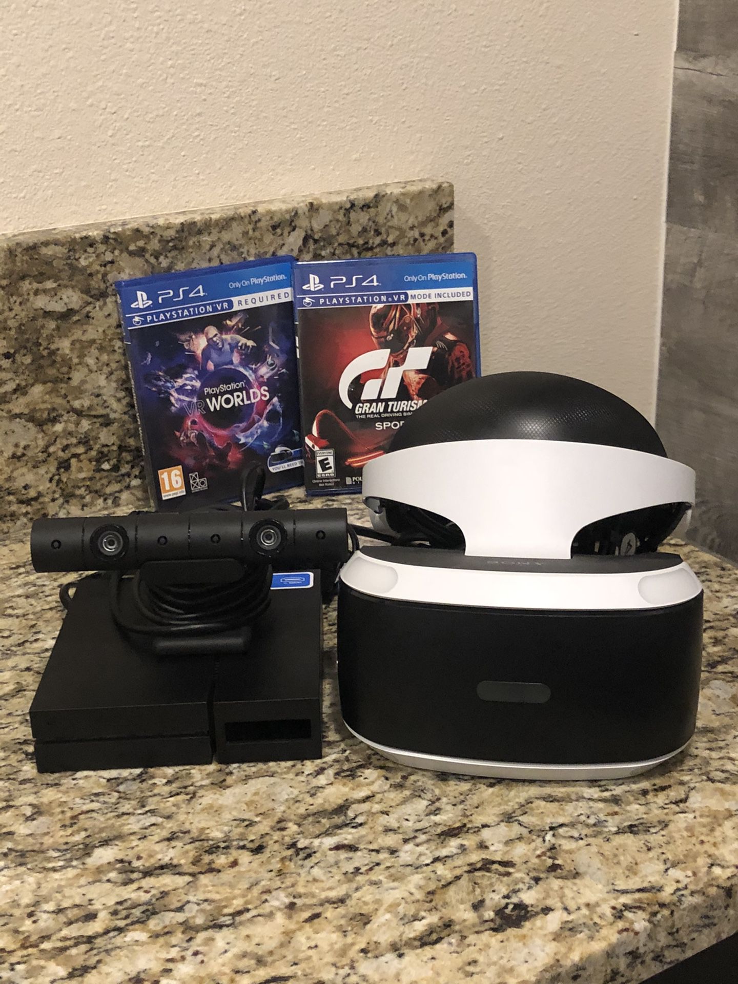 Psvr with games and ps4 facecam**black Friday deal**