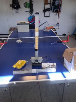 SKLZ Lightning Bolt Pitching Machine