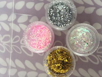 Glitters