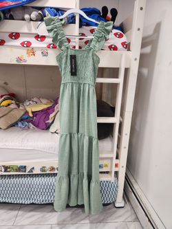 Green dress