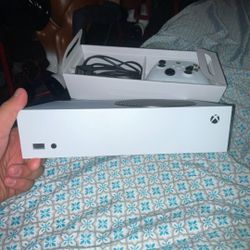 Xbox Series S And PS4 Only Pick Up Or Meet Up No Delivery!!