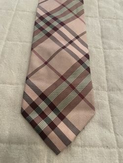 Authentic Burberry Pink Plaid Tie 