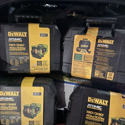 DEWALT 20V 3-Beam 360-Degree 3-Plane Laser Level (Tool Only)