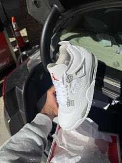 Jordan 4 Oreo