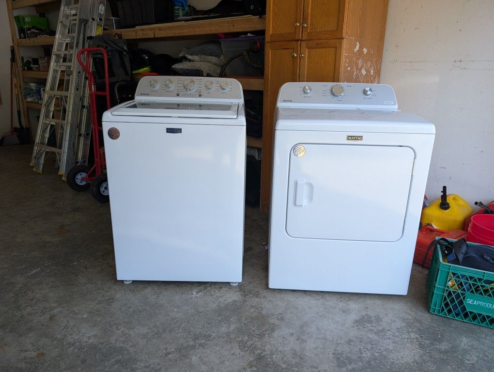 Maytag Washer Dryer Set