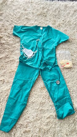 Green Medical Scrubs Set with Accessories
