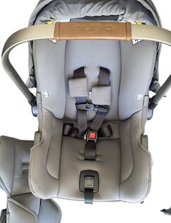 Nuna Pipa Infant Car Seat And Base