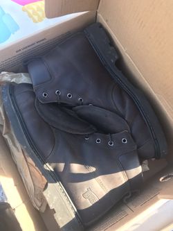 Red Wing steel toe work boots ~ size 11.5