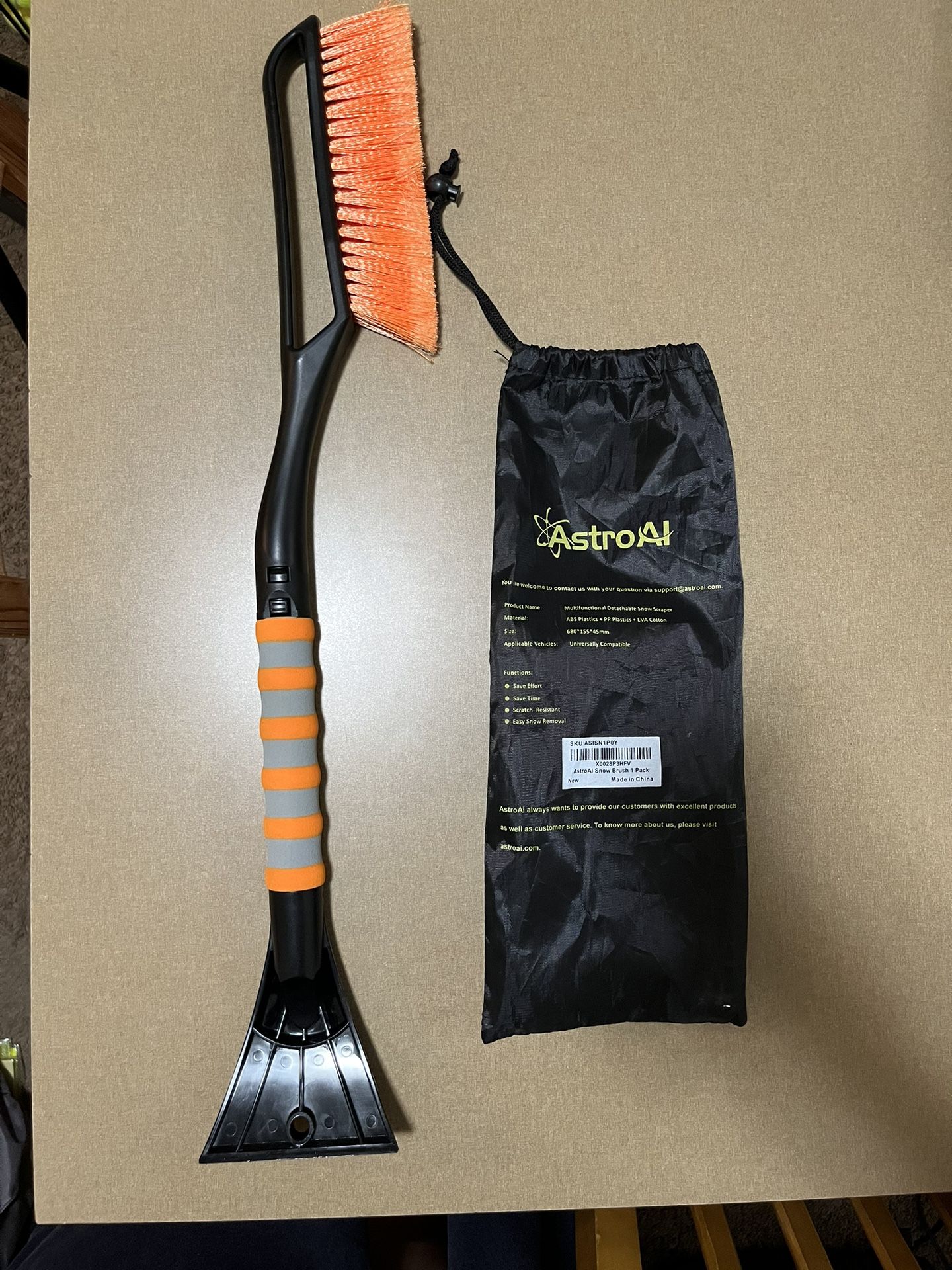 Snow Removal Tool Foldable With Bag