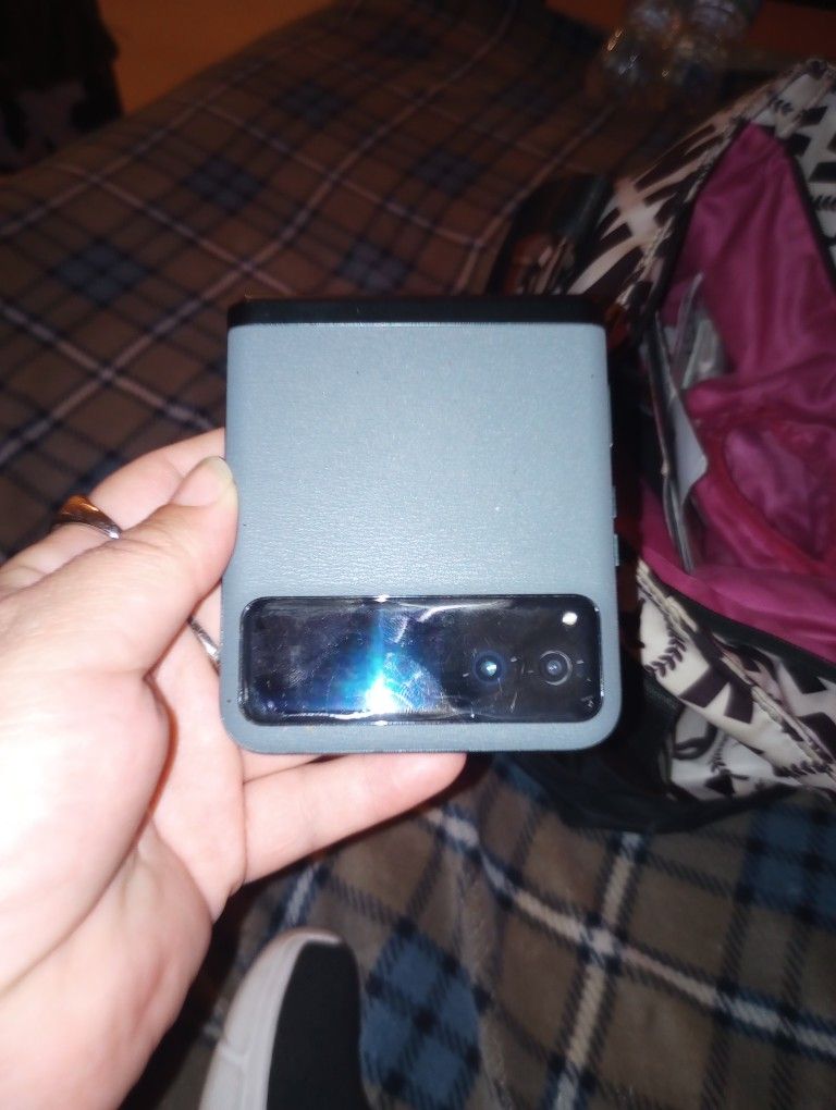 Motorola Razor 2025