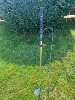 Wilson Pro Staff Tour 9 iron in NEW condition!