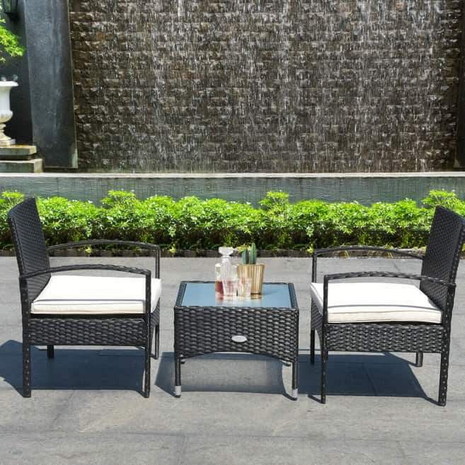 NEW Outdoor Furniture Set with White Cushion