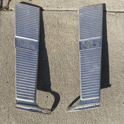 1966 Chevy Pickup Side Post Moundings Part 