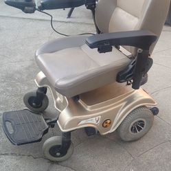 Electric Wheelchair ♿️ 