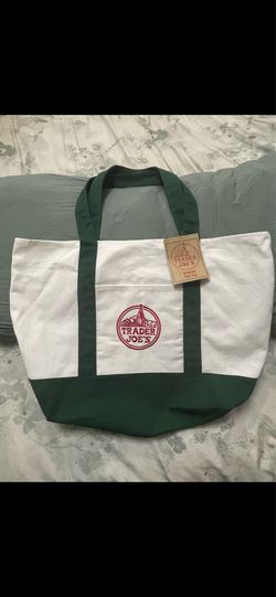 Trader Joe’s large tote green