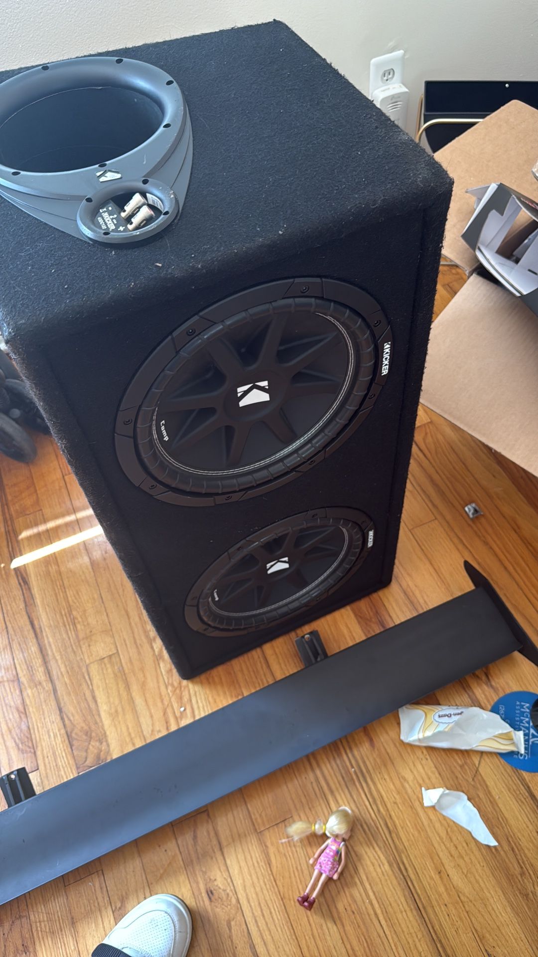 Vendo Mi Bocina Kicker Comp