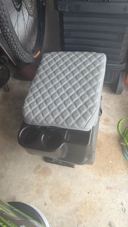2006 Dodge Ram Center Console