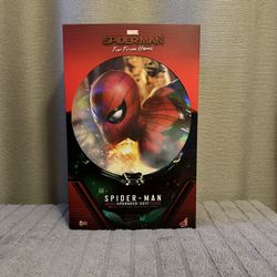 Hot Toys MMS542 Spider-Man Far From Home Upgraded Suit 1/6 Scale Figure