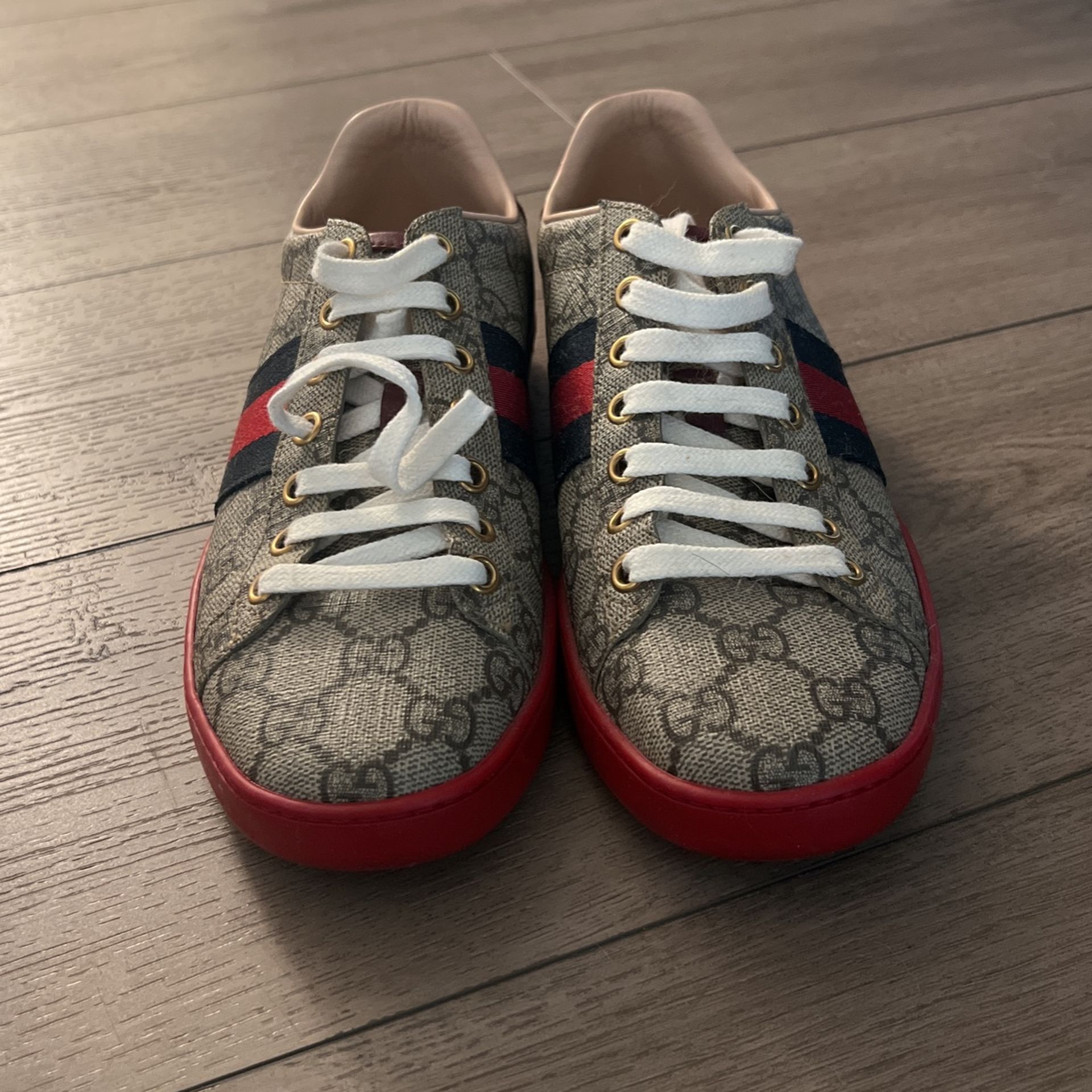 Gucci Shoes 