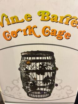 Cork cage