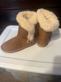 Children's Place Girls Faux Fur Winter Boots