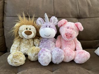 Super Soft Giffa Plushes 