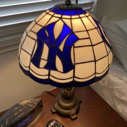 New York Yankees Tiffany Lamp