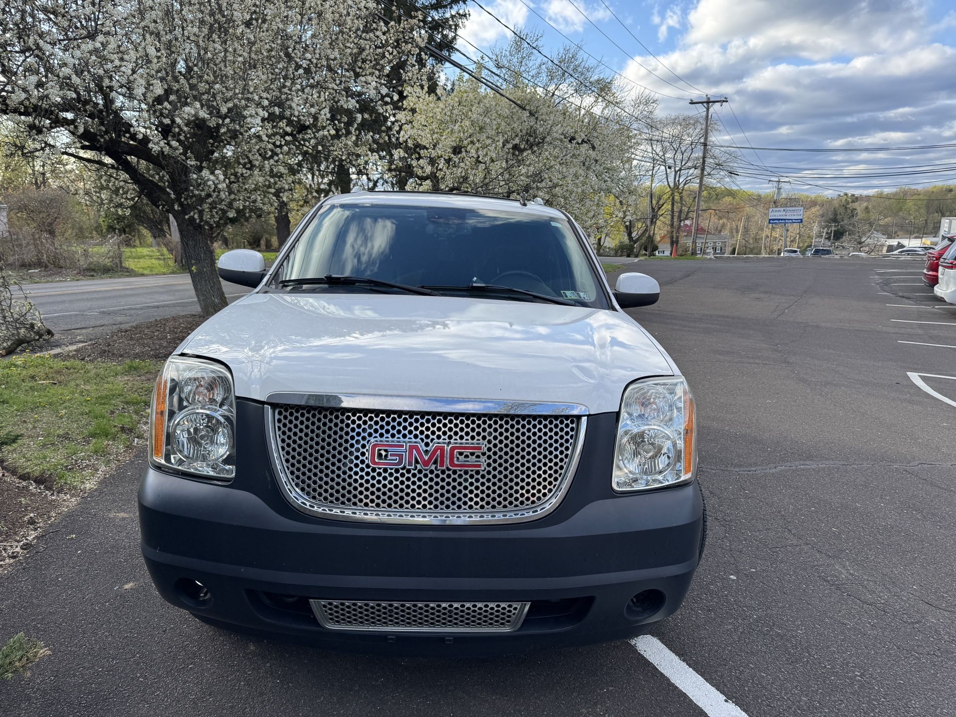 GMS Yukon XL 1500 Denali