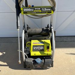 Pressure Washer For Sale. Please Make Offer.