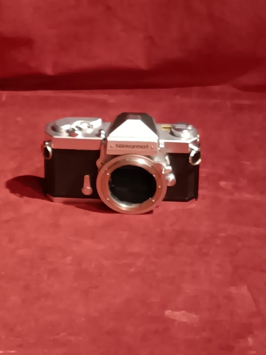 Nikon Nikkomat FTN 35mm SLR Chrome Body